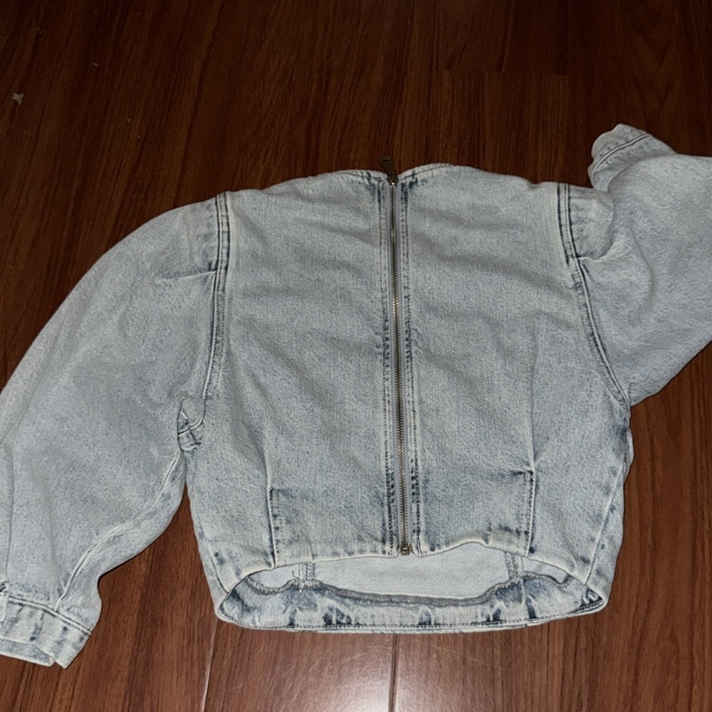 ASOS Pull And Bear Acid Wash 80's Style Puff Sleeve Cropped Denim Top size S - Picture 3 of 9